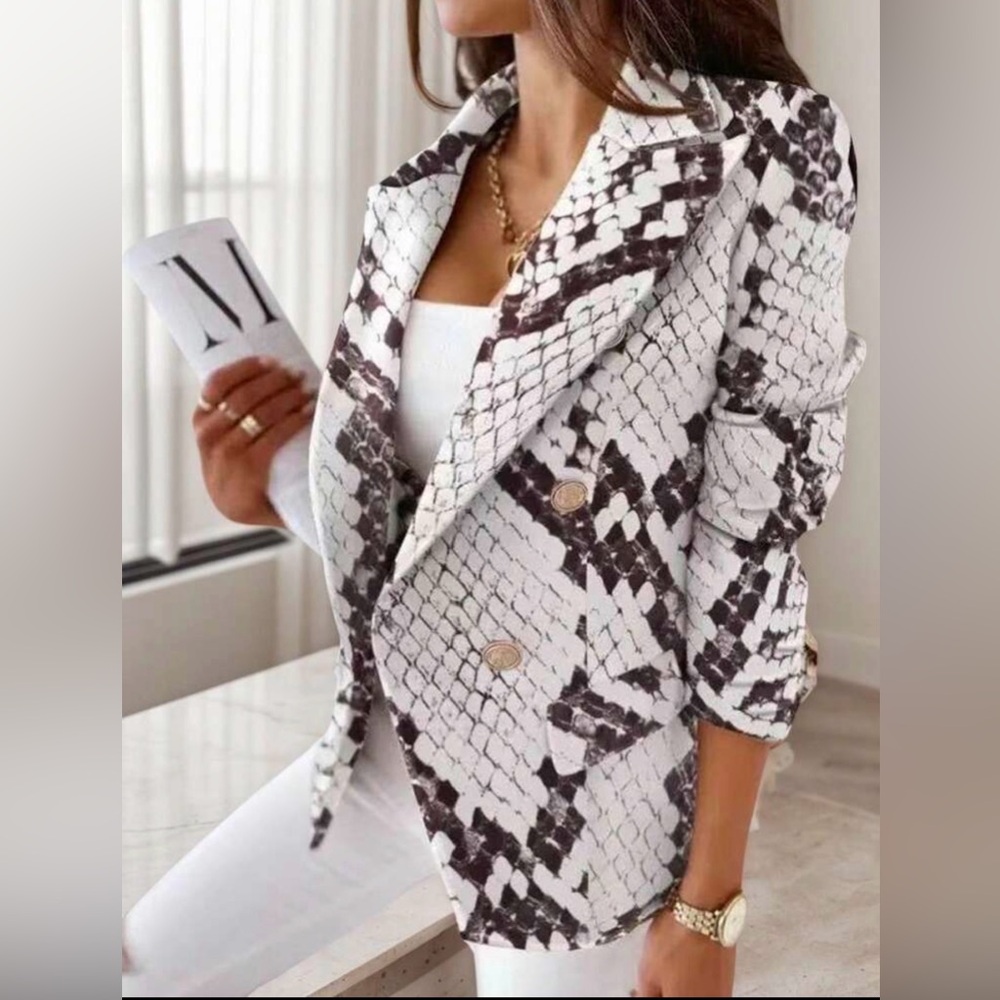Women's Snakeskin Print Blazer-XL (10-12)